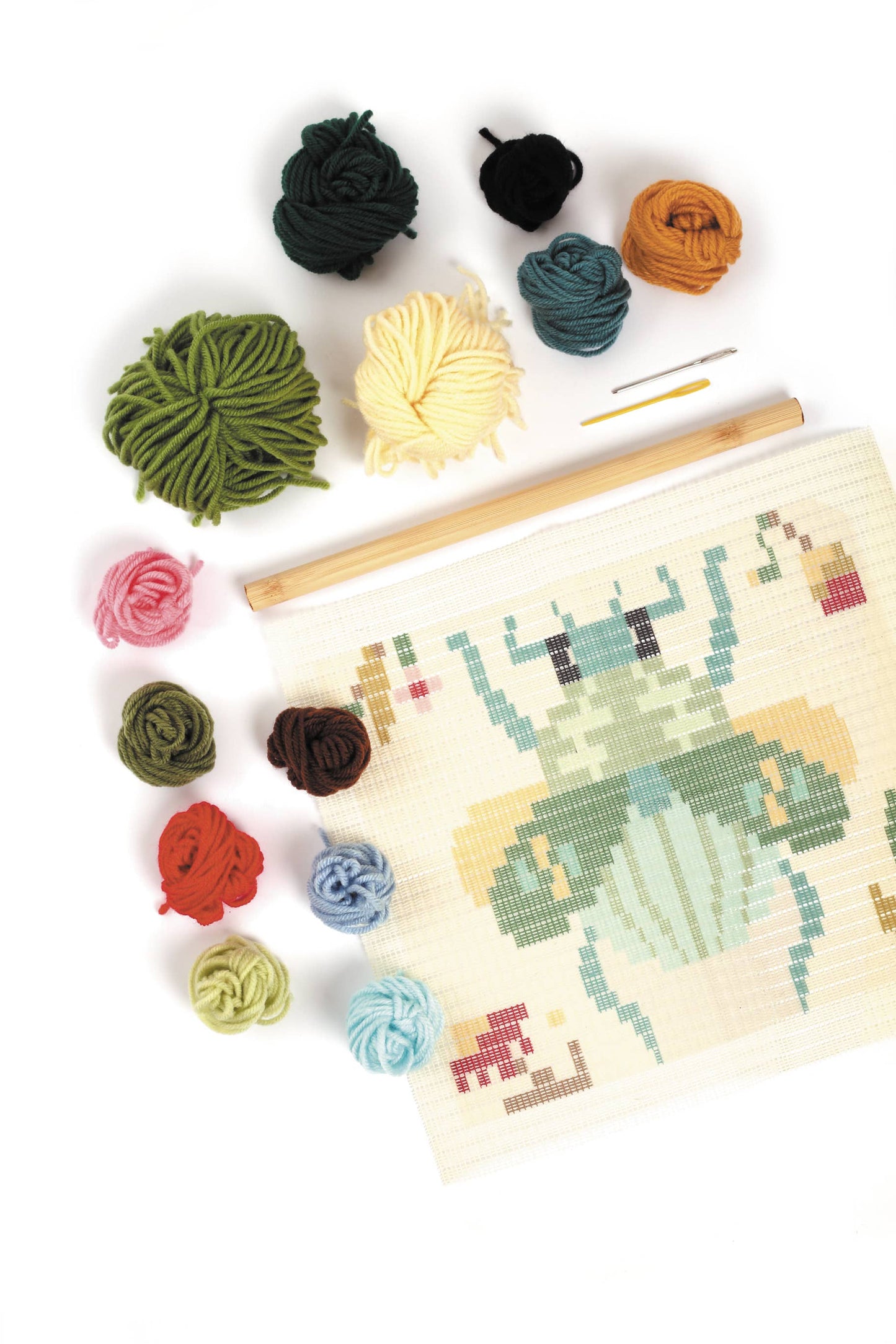 DIY Scarab Canvas Kit 🪲 – 30 × 40 cm